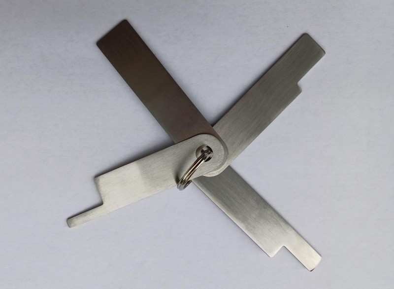 zestaw linijek Kotlowa