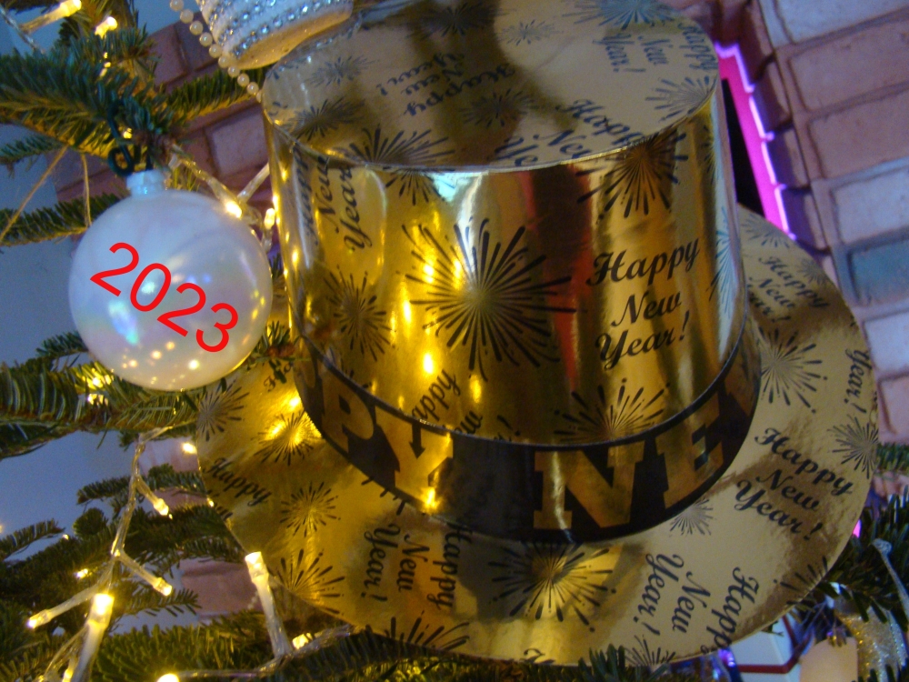 SZCZĘŚLIWEGO NOWEGO ROKU